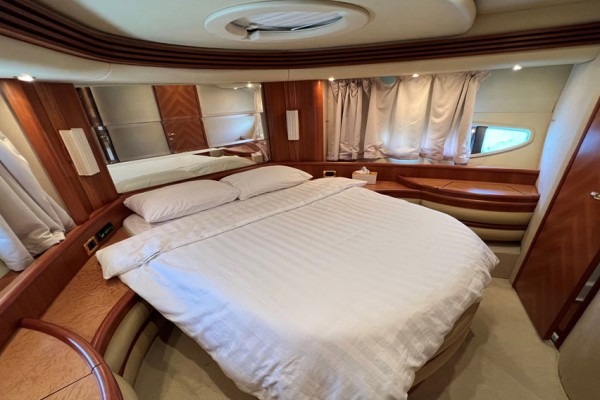 2008 Azimut 68 Evo