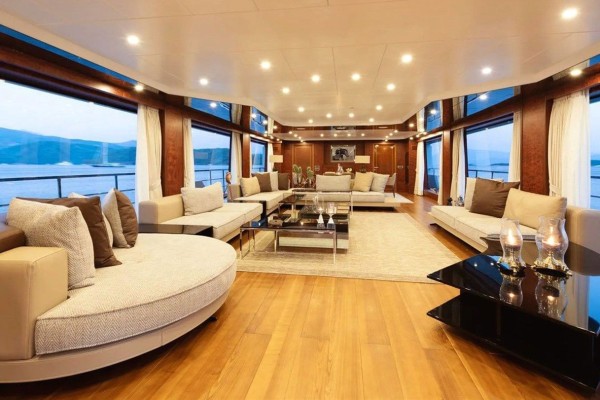 2010 Urkmezler 43m