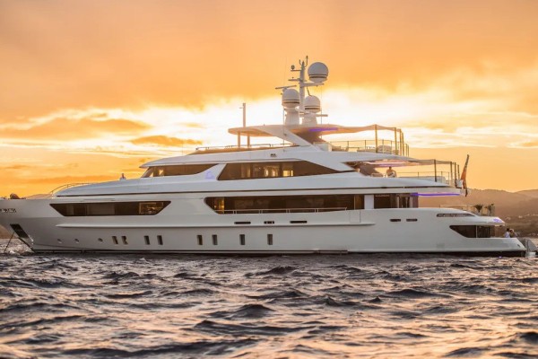 2015 Sanlorenzo 46m