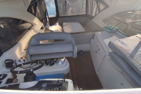 2011 Beneteau Flyer Gran Turismo 34