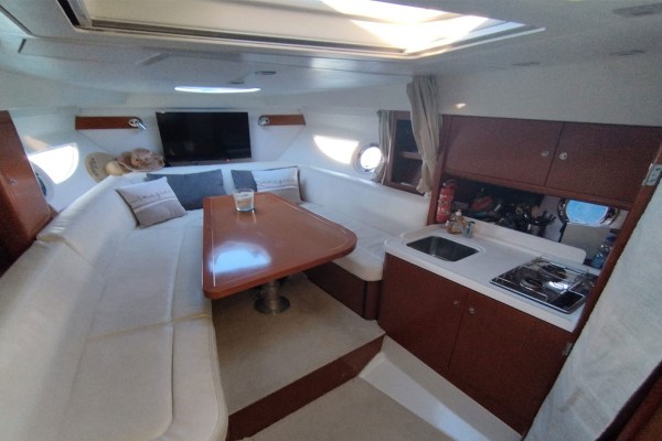 2011 Beneteau Flyer Gran Turismo 34