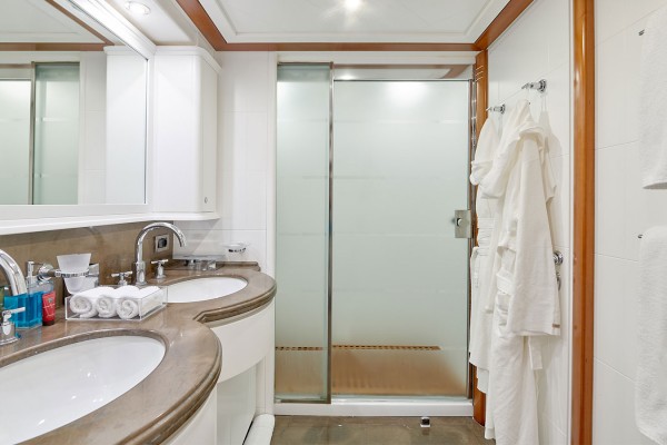 2005 CRN Yachts 128
