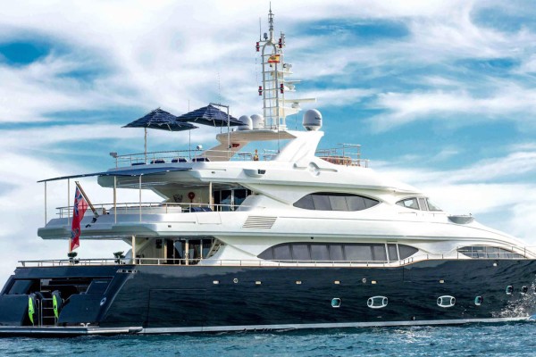 2005 CRN Yachts 128