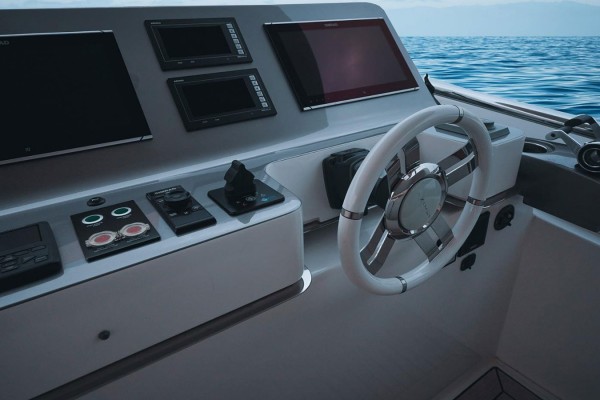 2018 Azimut Grande 27M