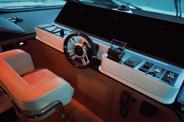 2018 Azimut Grande 27M