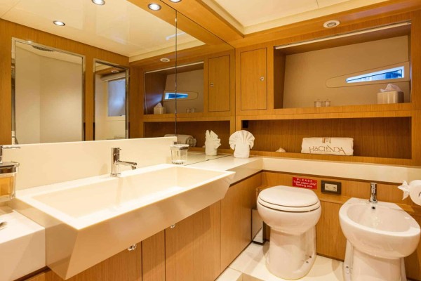 2012 Riva 75 Venere
