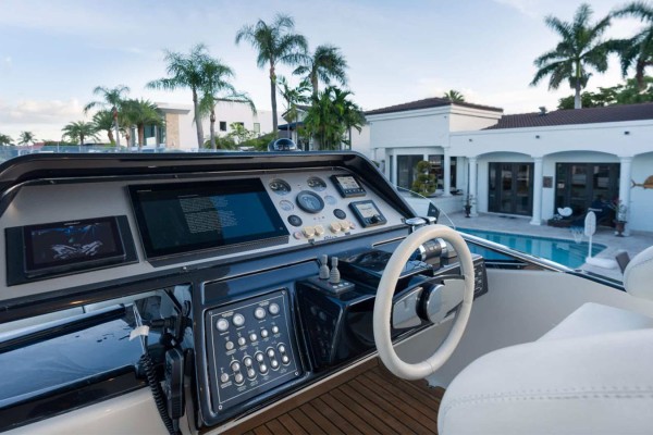 2012 Riva 75 Venere
