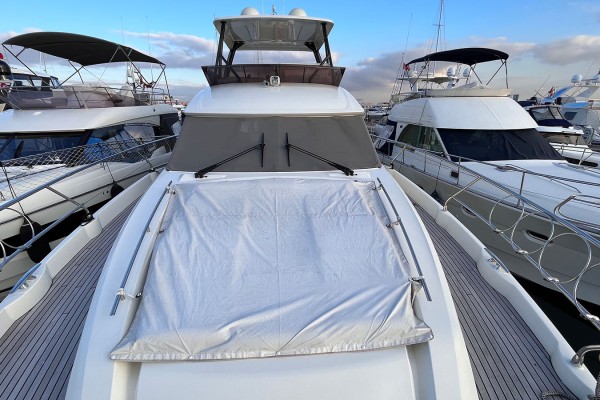 2021 Prestige 520 HT